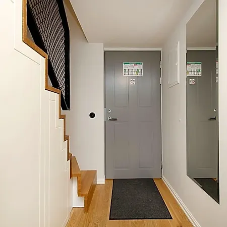 Stay Apartments 5*